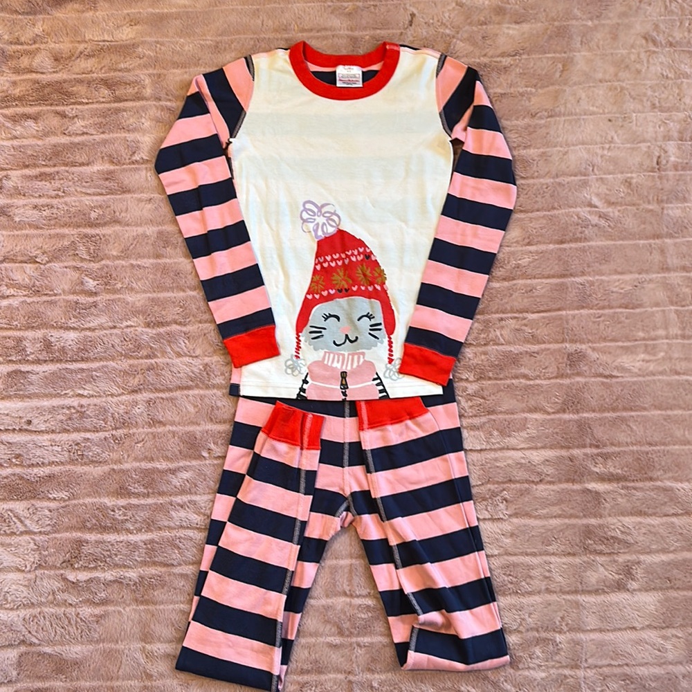 NWOT Hanna Andersson girls’ pajamas, size 150 (12), pink and blue w/ cat